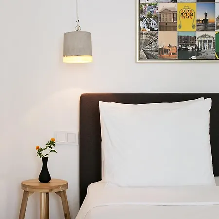 Bacan Bed & Breakfast-3